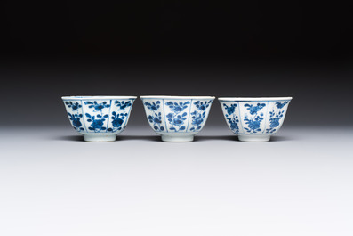 10 Chinese blue and white cups and 16 saucers, Kangxi and later