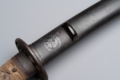 A Japanese wakizashi, signed Izumi no Kami Kanesada, with koshirae, Edo, 18/19th C.