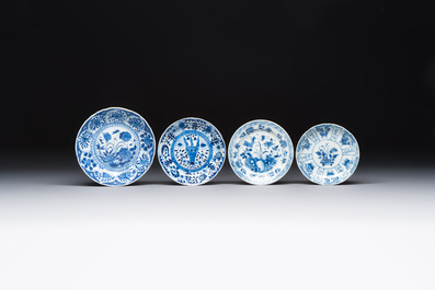 10 Chinese blue and white cups and 16 saucers, Kangxi and later