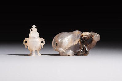 A group of ten Chinese hardstone and cherry amber carvings, 20th C.