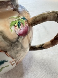 A Chinese famille rose 'Faux-Bois' teapot and three plates, Qianlong
