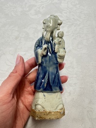 Five Chinese blue and white figures, Qianlong/Jiaqing