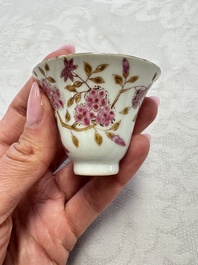 A Chinese famille rose wine pot and a pair of covered wine warming bowls with cups, Qianlong and Wang Fulong Zhi 汪福隆制 marks, 19/20th C.