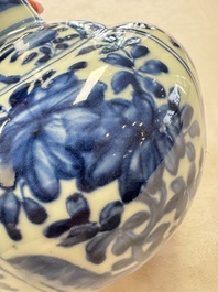 A Chinese blue and white kendi and a square flask, Wanli