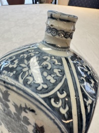 A Chinese blue and white kendi and a square flask, Wanli