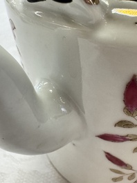 A Chinese famille rose wine pot and a pair of covered wine warming bowls with cups, Qianlong and Wang Fulong Zhi 汪福隆制 marks, 19/20th C.
