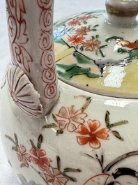 A Japanese Arita wine pot and cover with figural design, Edo, 17th C.