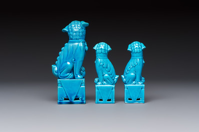 Six Chinese turquoise-glazed wares, 19/20th C.