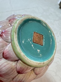 A Chinese famille rose 'Lotus Bud' tea caddy and cover, Qianlong mark, 19th C.