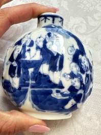 A Chinese iron-red 'Dragon' covered box, a blue and white '100 Boys' and a famille verte 'Fish' snuff bottle, Shunzhi mark, 19th C.