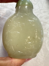 Five various Chinese jade, jadeite, agate and glass snuff bottles, 19th C.