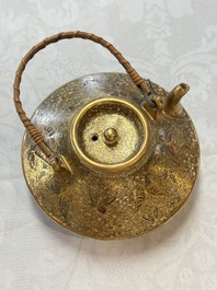 A fine Japanese Satsuma 'Butterflies' teapot and cover, Hattori 服部 mark, Meiji, 19th C.