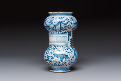 A blue and white Italian maiolica albarello with foliage design, Rome, early 17th C.
