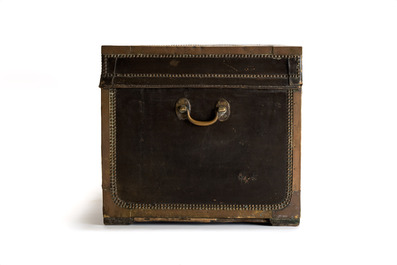 A large Chinese export brass-bound black leather travel trunk with engraved 'H.H.J. Coops' plaque, 19th C.
