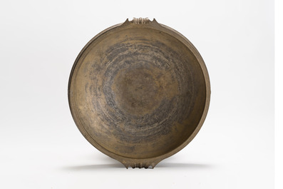 A large bronze temple bowl or 'urli', South India, 19th C.
