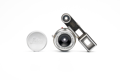 A Leica M3 Double Stroke with goggled Summaron 35 mm F3.5 lens