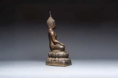 A large bronze seated Buddha Shakyamuni, Thailand, 20th C.