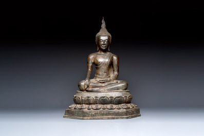 A large bronze seated Buddha Shakyamuni, Thailand, 20th C.