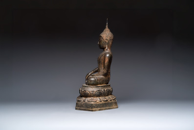 A large bronze seated Buddha Shakyamuni, Thailand, 20th C.