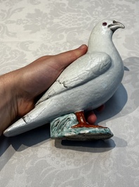 A pair of Chinese famille rose doves, Qianlong