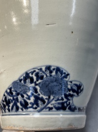 A pair of unusual Japanese Arita blue and white 'Unfinished' vases, Edo, 17/18th C.
