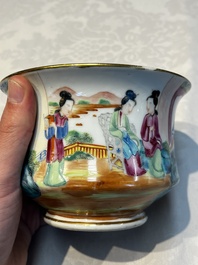 A Chinese Canton famille rose 20-piece tea service with figural design, 19th C.