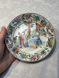 A Chinese Canton famille rose 20-piece tea service with figural design, 19th C.