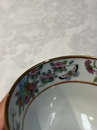 A Chinese Canton famille rose 20-piece tea service with figural design, 19th C.