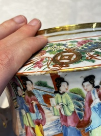 A Chinese Canton famille rose 20-piece tea service with figural design, 19th C.