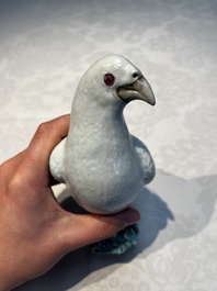A pair of Chinese famille rose doves, Qianlong