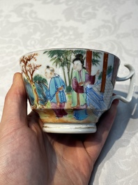 A Chinese Canton famille rose 20-piece tea service with figural design, 19th C.