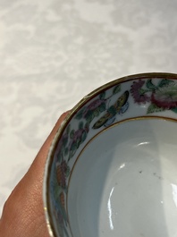 A Chinese Canton famille rose 20-piece tea service with figural design, 19th C.
