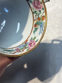 A Chinese Canton famille rose 20-piece tea service with figural design, 19th C.
