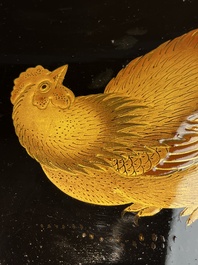 A large Japanese gilt-lacquered 'Rooster' tray, Meiji, ca. 1900
