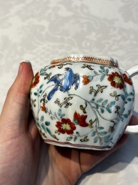 A Japanese Kakiemon teapot and cover, Edo, late 17th C.
