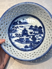 Six Chinese blue and white reticulated baskets with pagodas along a river, Qianlong