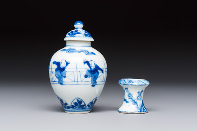 A small Chinese blue and white covered vase and a miniature salt, Kangxi
