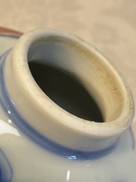 A small Chinese blue and white covered vase and a miniature salt, Kangxi