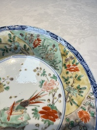 Two Chinese famille verte cups and four saucers, lingzhi and jade marks, Kangxi
