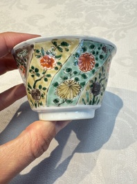 Two Chinese famille verte cups and four saucers, lingzhi and jade marks, Kangxi