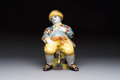 A polychrome Dutch Delft 'Bobbejak' table fountain and cover, 18th C.
