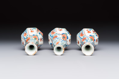 Three polychrome Dutch Delft cashmere palette bottle vases, first quarter 18th C.