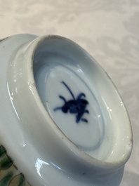 Two Chinese famille verte cups and four saucers, lingzhi and jade marks, Kangxi