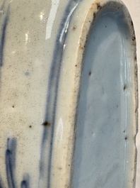 A Chinese blue and white 'Flying horse' betel nut box and cover, Wanli