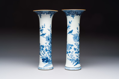 A Chinese blue and white five-piece garniture with birds among flowering branches, Qianlong