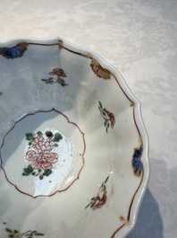 Two Chinese famille verte cups and four saucers, lingzhi and jade marks, Kangxi