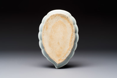 A Chinese famille rose armorial leaf-shaped dish for the Spanish market, Qianlong, ca. 1775