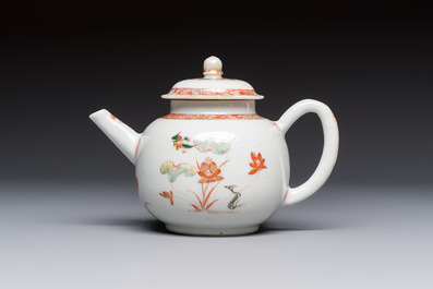 A Chinese famille verte teapot and three famille rose capucine-ground cups and saucers, Kangxi/Qianlong