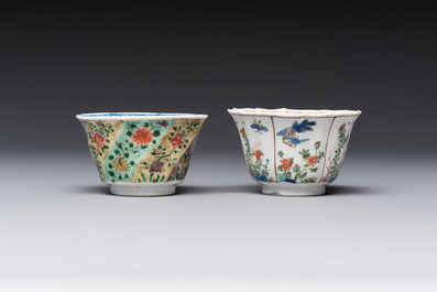 Two Chinese famille verte cups and four saucers, lingzhi and jade marks, Kangxi