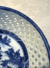 Six Chinese blue and white reticulated baskets with pagodas along a river, Qianlong